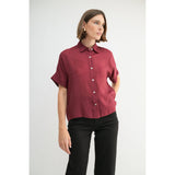 Short Sleeve Collar Shirt in Maroon