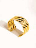 Manon 18K Gold Non-Tarnish Wavy Bold Bangle in Yellow Gold