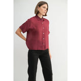 Short Sleeve Collar Shirt in Maroon