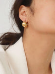 Amélie 18K Gold Non-Tarnish Classic Round Huggie Earring in Yellow Gold