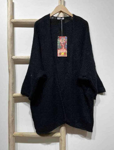 Oversized Cardigan in Black